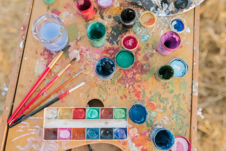 Consejos para comprar témperas para clases de manualidades